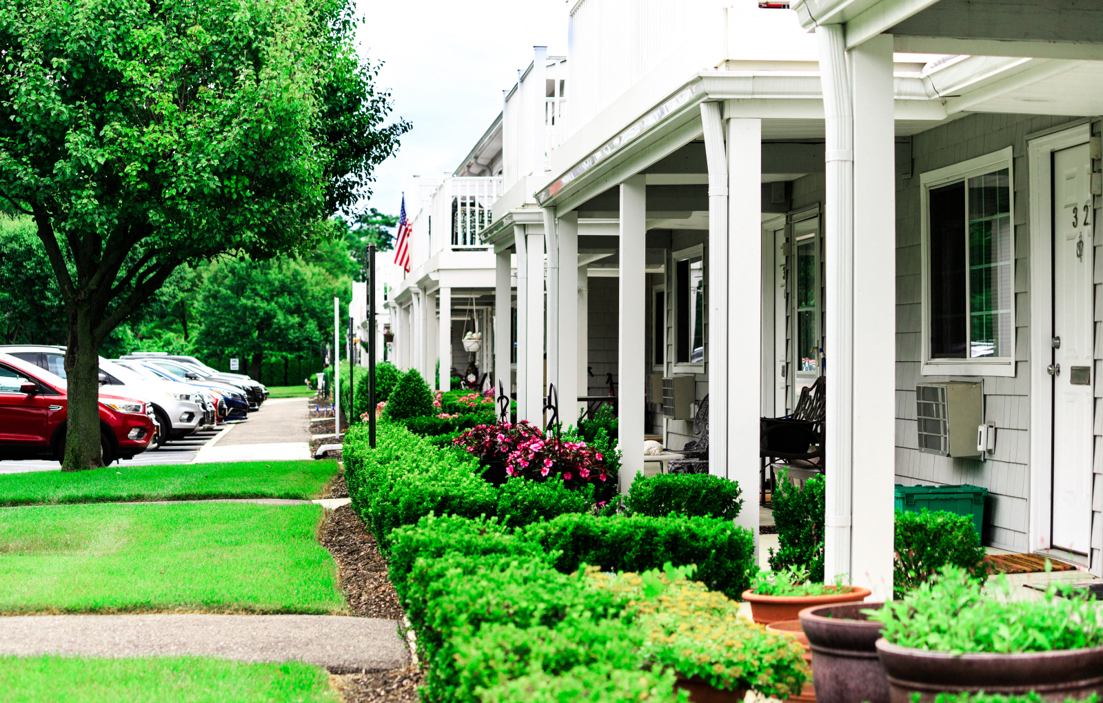 Senior Apartments in Amityville, NY Southwood Luxury Apartments